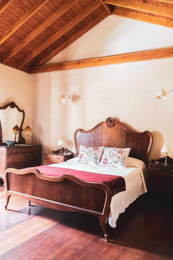 Casa Rural Los Madronos บาแญร์โมโซ ภายนอก รูปภาพ