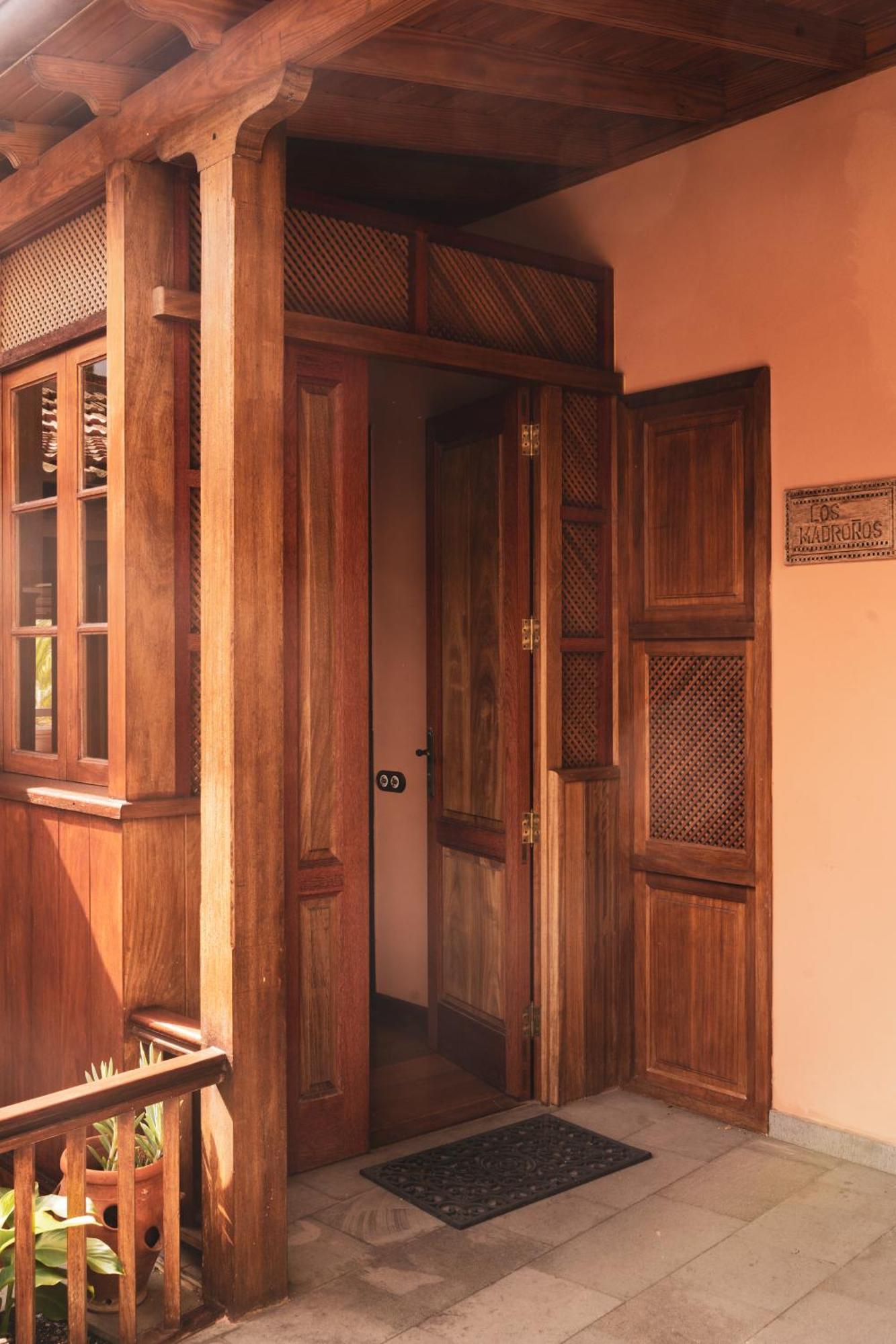 Casa Rural Los Madronos บาแญร์โมโซ ภายนอก รูปภาพ